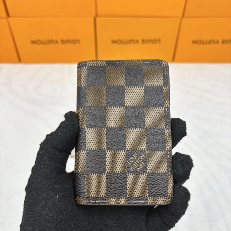 LV Wallets-904