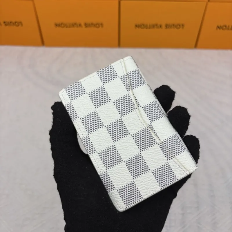 LV Wallets-905 - Image 4