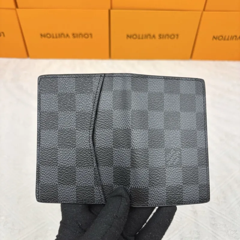 LV Wallets-907 - Image 5
