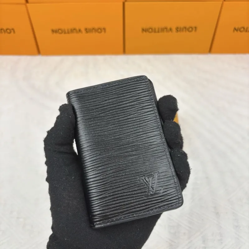 LV Wallets-909 - Image 3