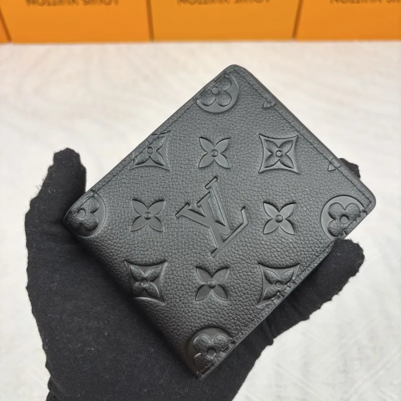 LV Wallets-916 - Image 3