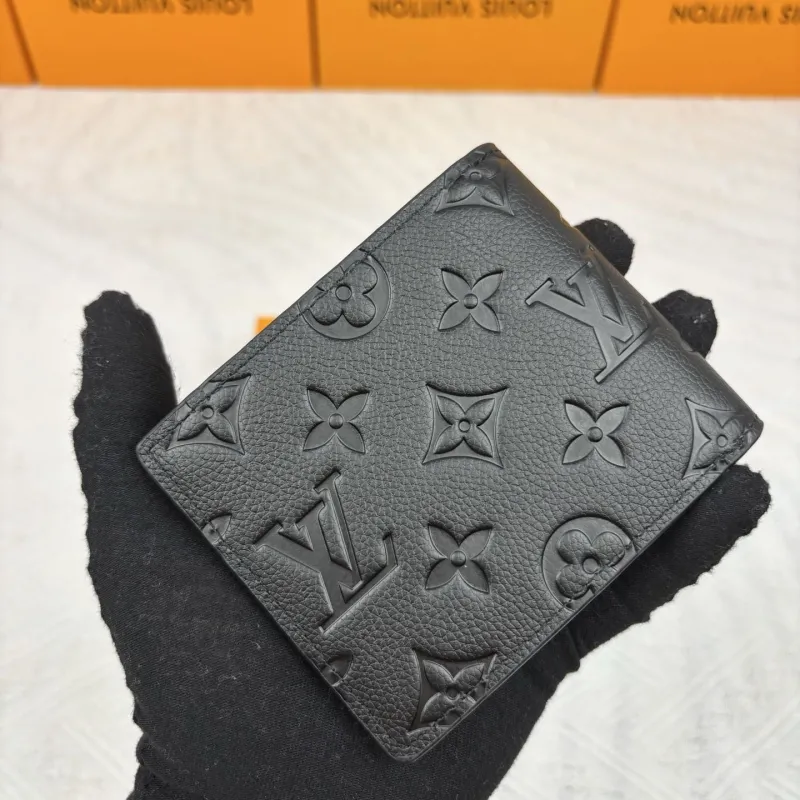 LV Wallets-916 - Image 4