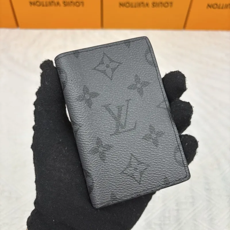 LV Wallets-918 - Image 3