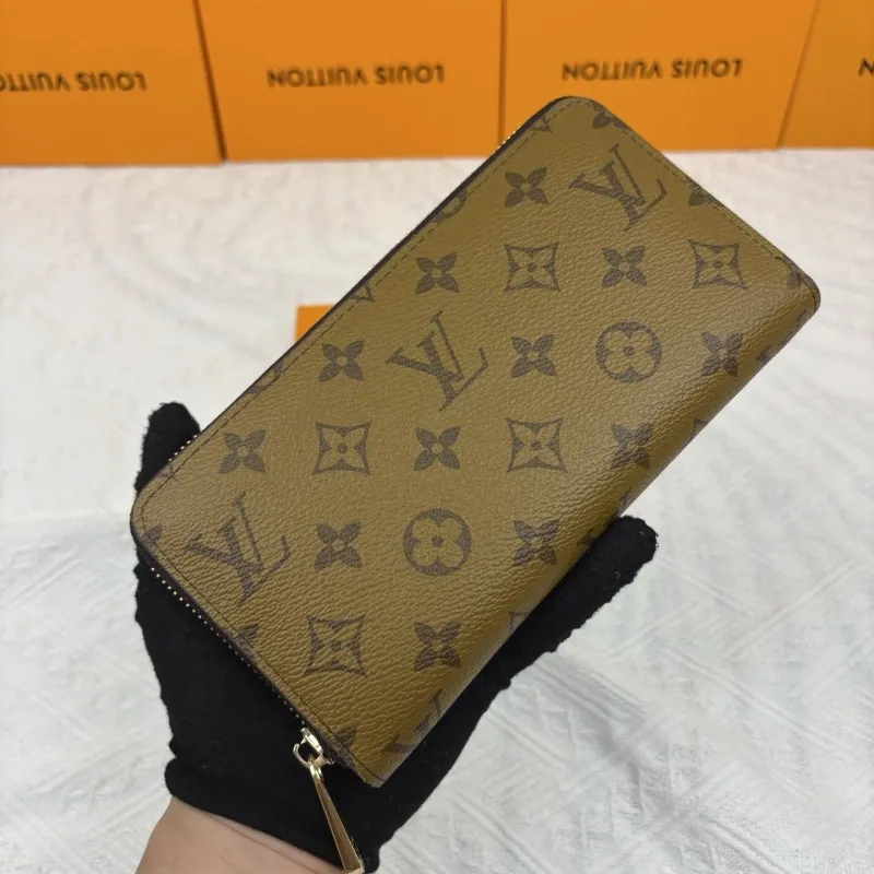 LV Wallets-920 - Image 3