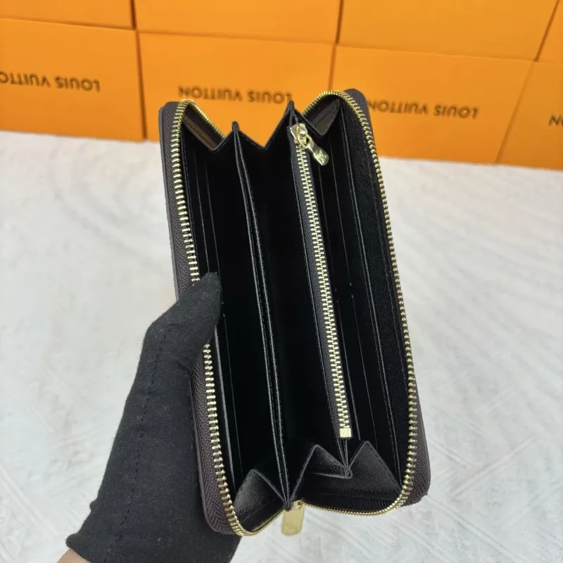 LV Wallets-920 - Image 7