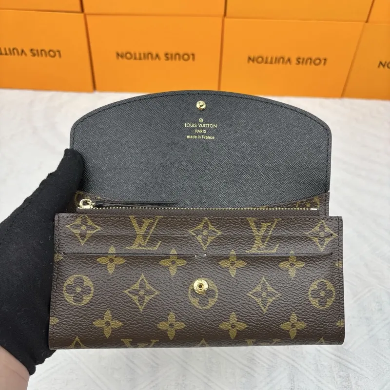LV Wallets-924 - Image 6