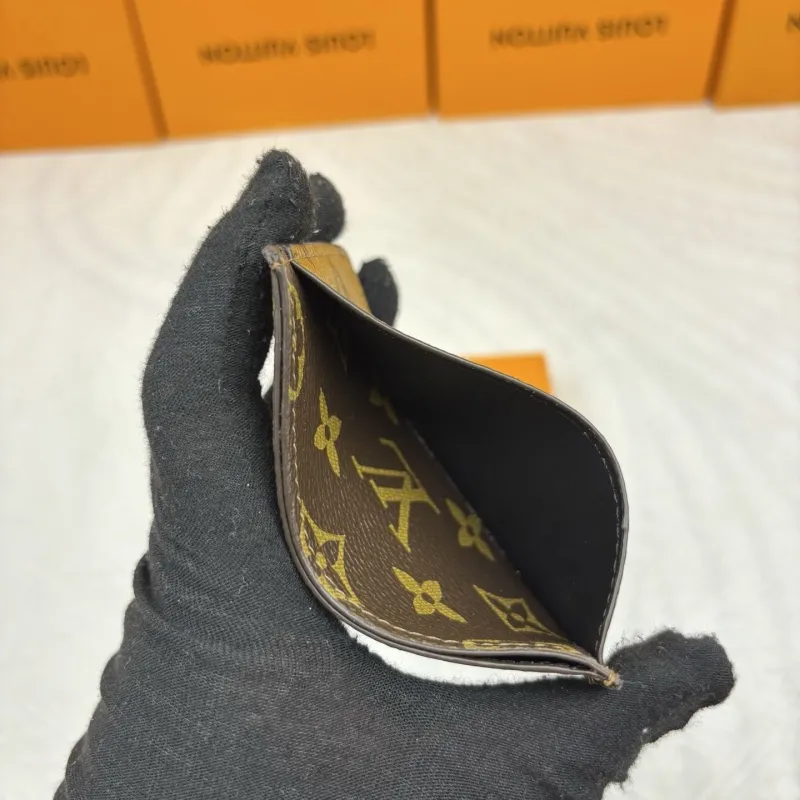 LV Wallets-926 - Image 7