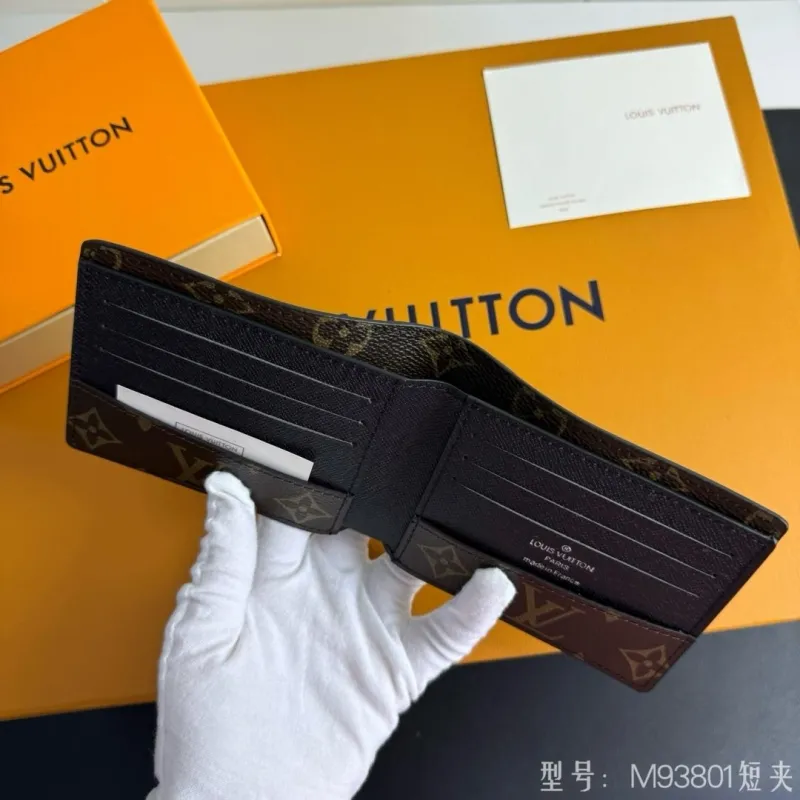 LV Wallets-931 - Image 6
