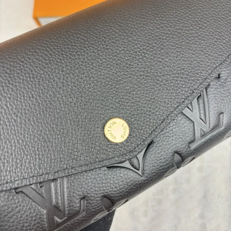 LV Wallets-934 - Image 5
