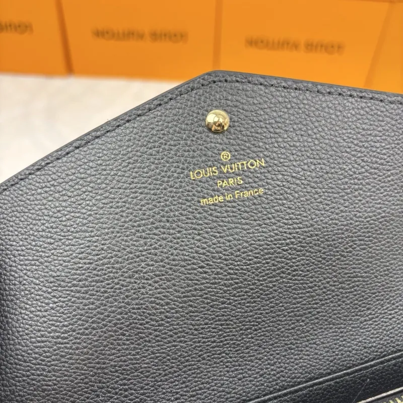 LV Wallets-934 - Image 8