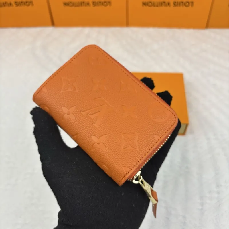 LV Wallets-942 - Image 4