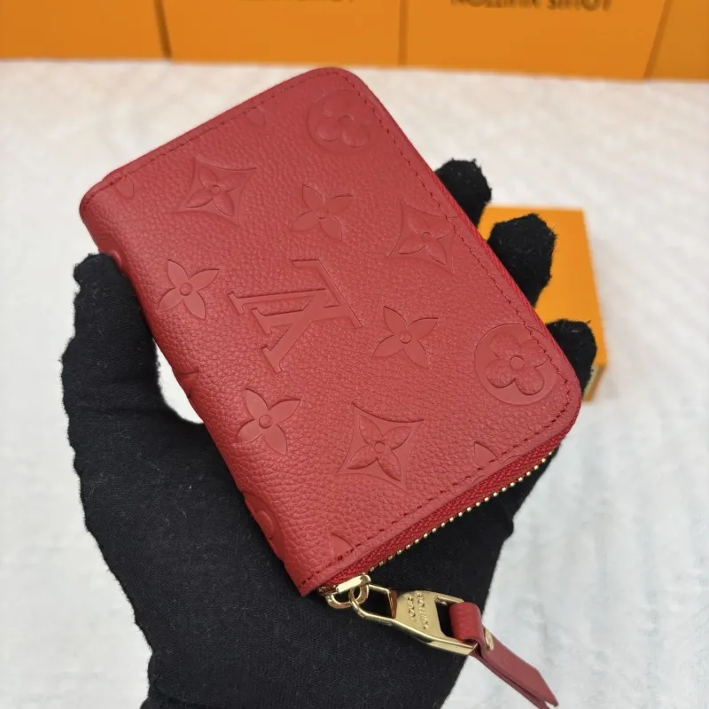LV Wallets-944 - Image 3