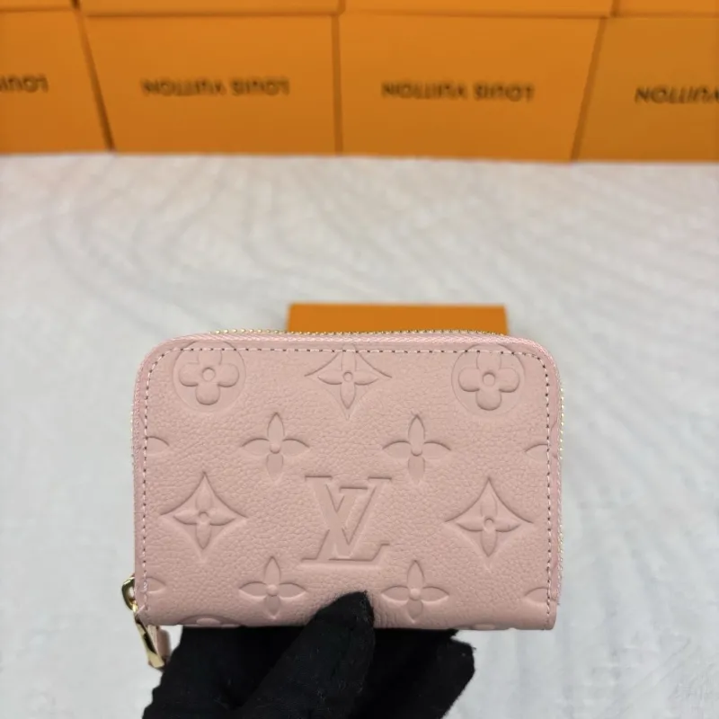 LV Wallets-945