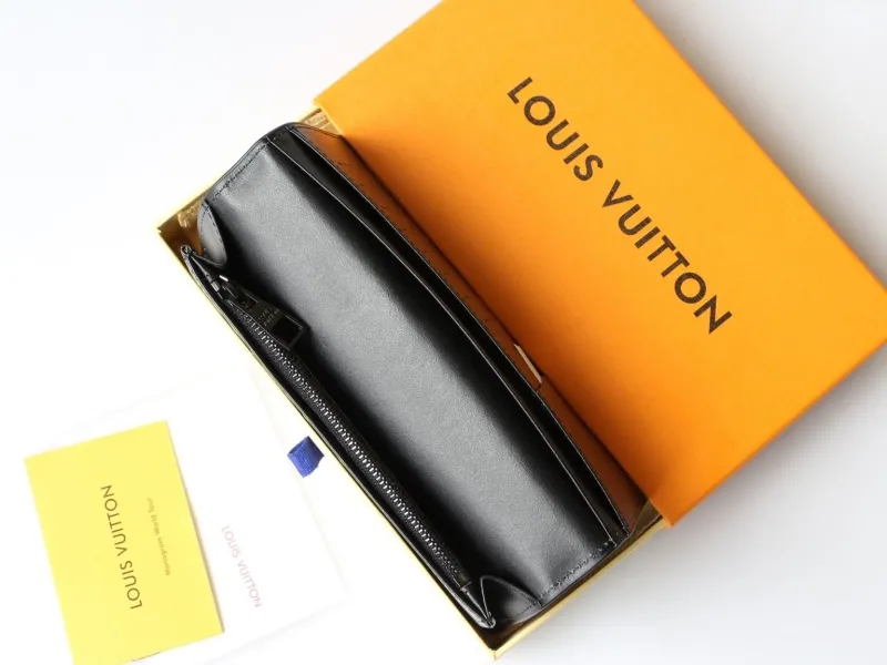 LV Wallets-950 - Image 7