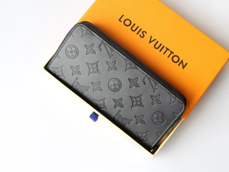 LV Wallets-951 - Image 4