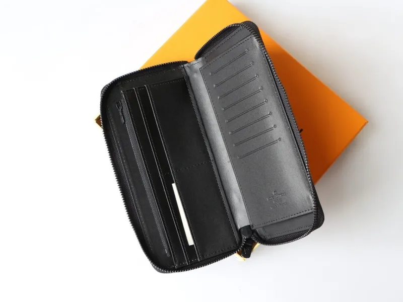 LV Wallets-951 - Image 6