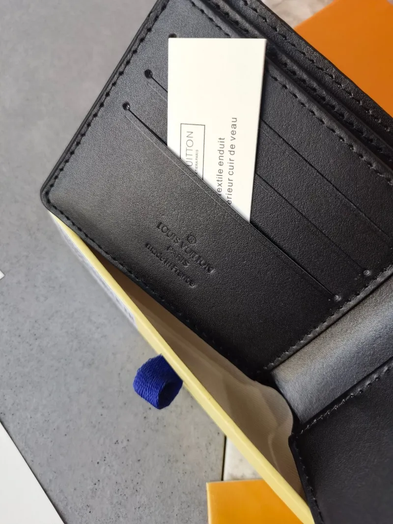 LV Wallets-952 - Image 6