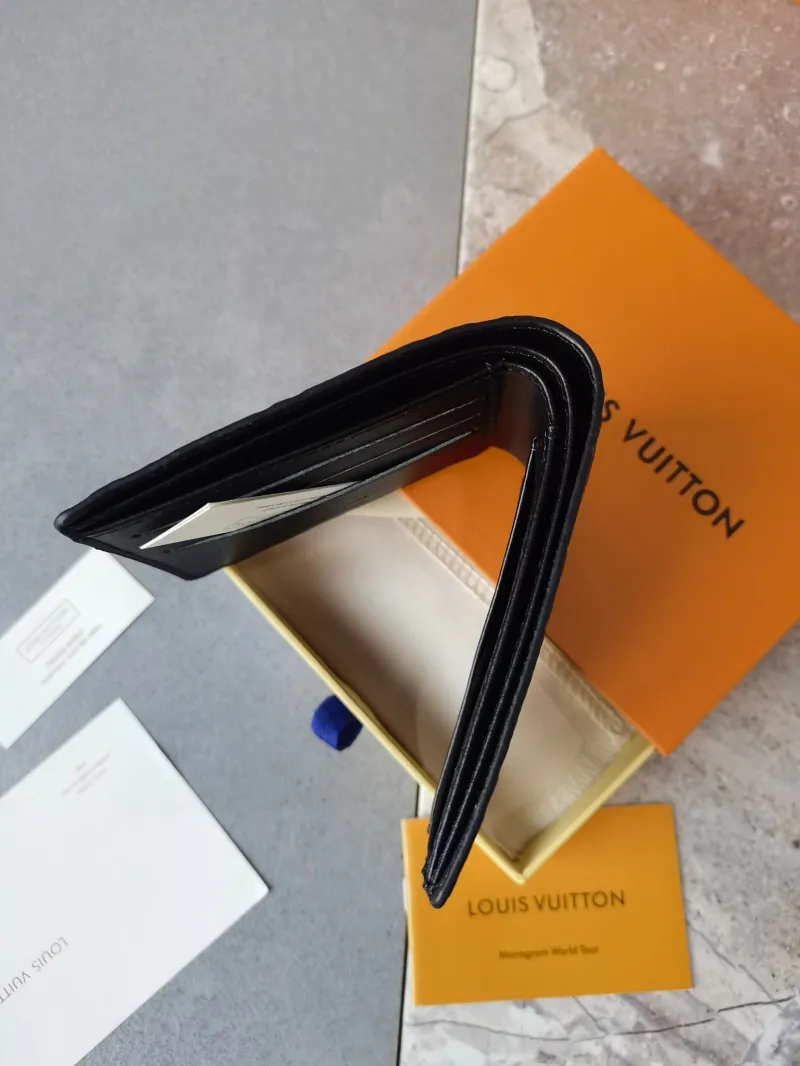 LV Wallets-952 - Image 7