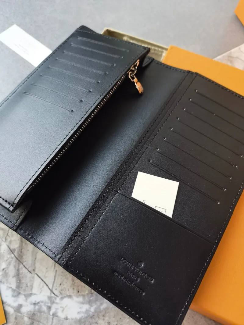 LV Wallets-953 - Image 5