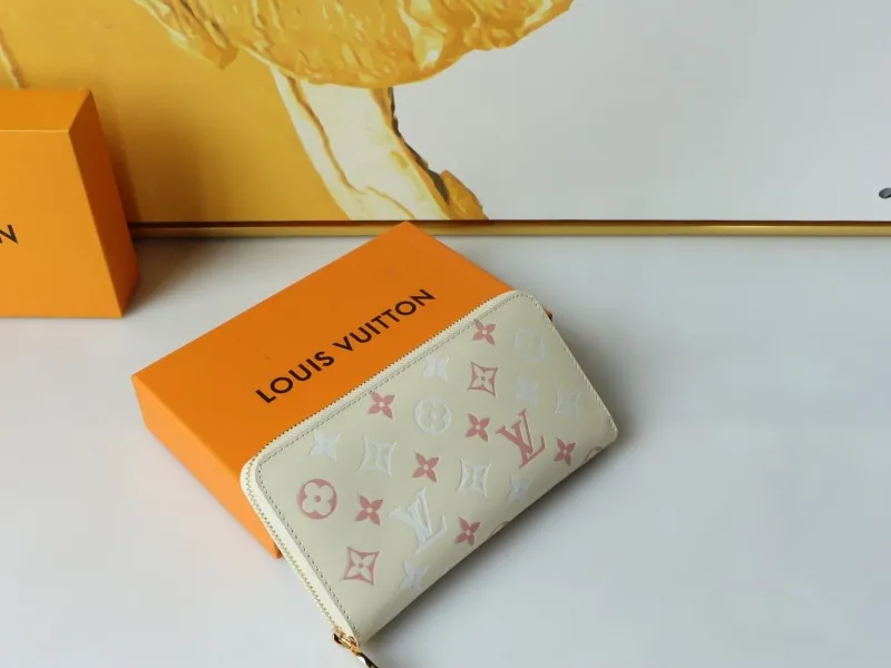 LV Wallets-955 - Image 6