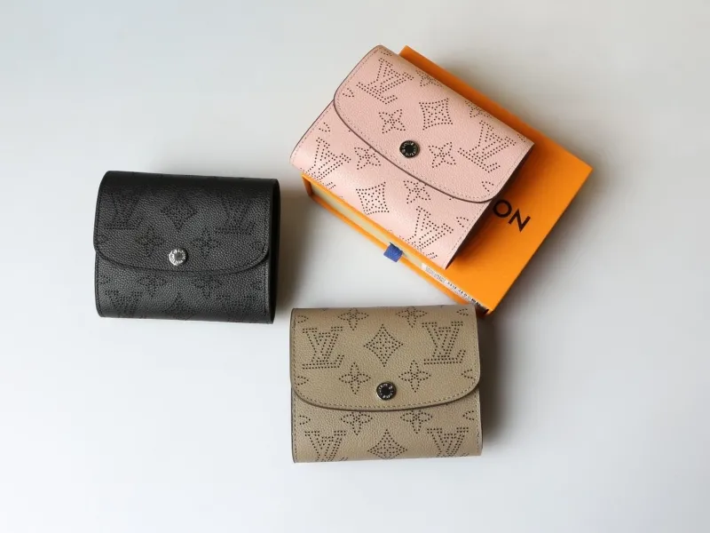LV Wallets-966 - Image 8