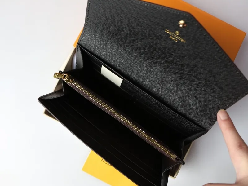 LV Wallets-969 - Image 7