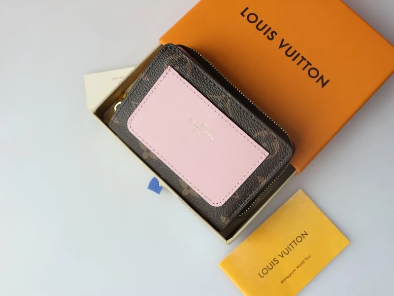 LV Wallets-970 - Image 3