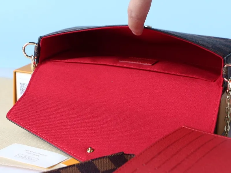 LV Wallets-978 - Image 6