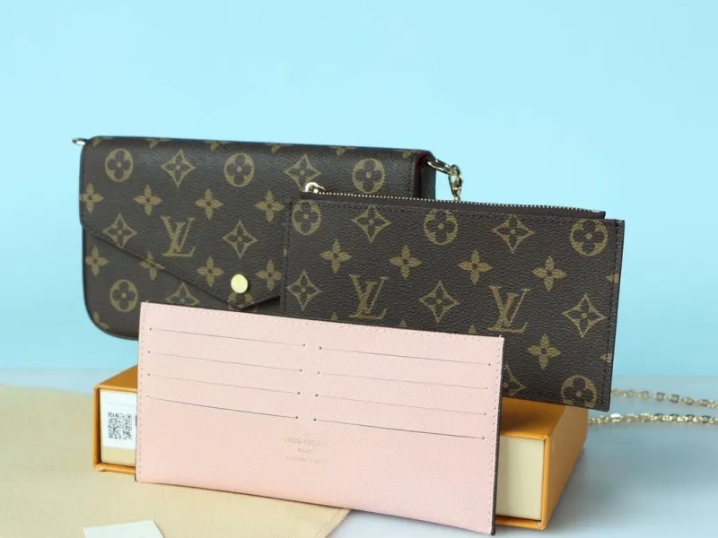 LV Wallets-980 - Image 4
