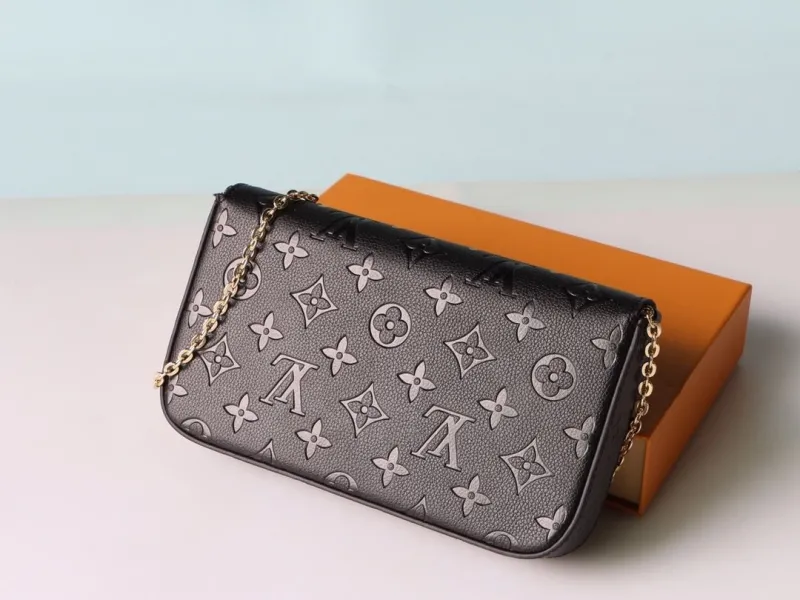 LV Wallets-987 - Image 8