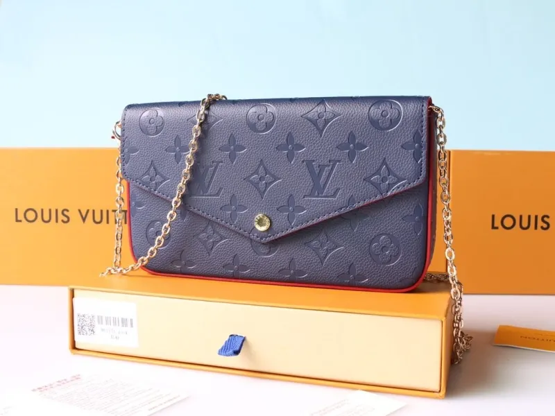 LV Wallets-988