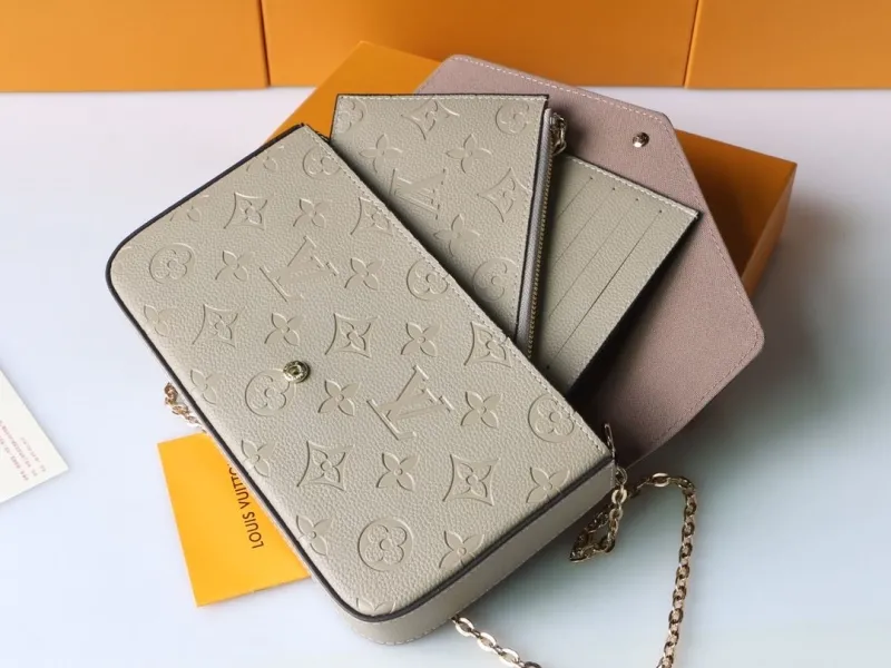 LV Wallets-992 - Image 5