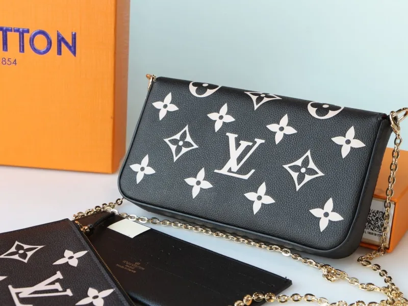 LV Wallets-995 - Image 7