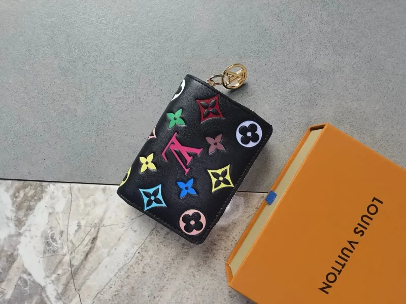 LV Wallets-997 - Image 5