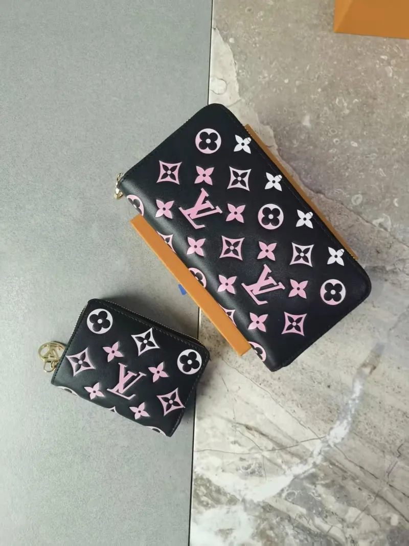 LV Wallets-999 - Image 8