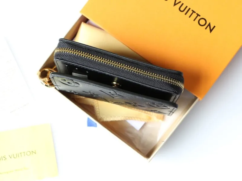 LV Wallets-1001 - Image 6