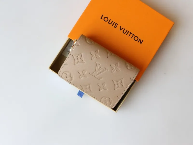 LV Wallets-1002 - Image 4