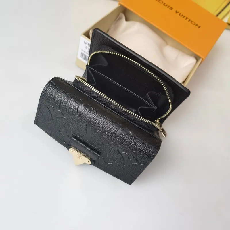 LV Wallets-1004 - Image 9