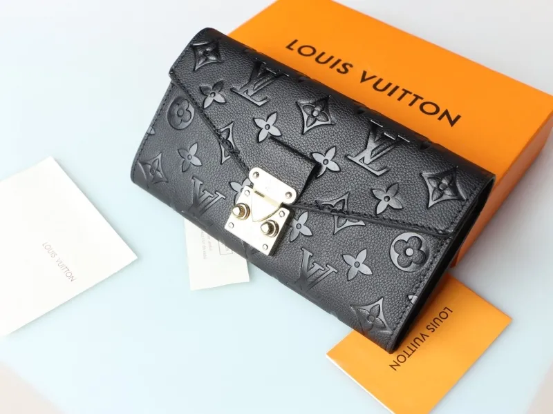 LV Wallets-1005 - Image 3