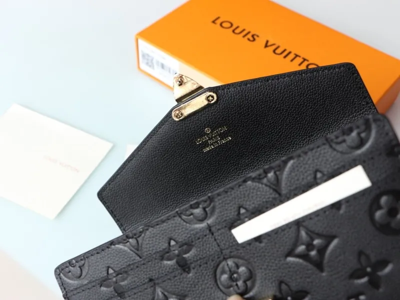 LV Wallets-1005 - Image 6