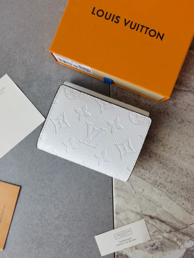 LV Wallets-1007 - Image 3