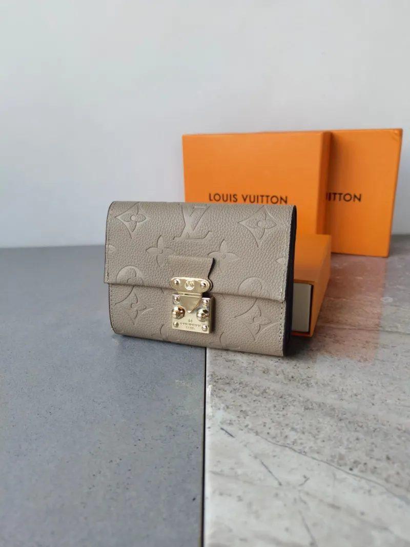 LV Wallets-1009 - Image 8