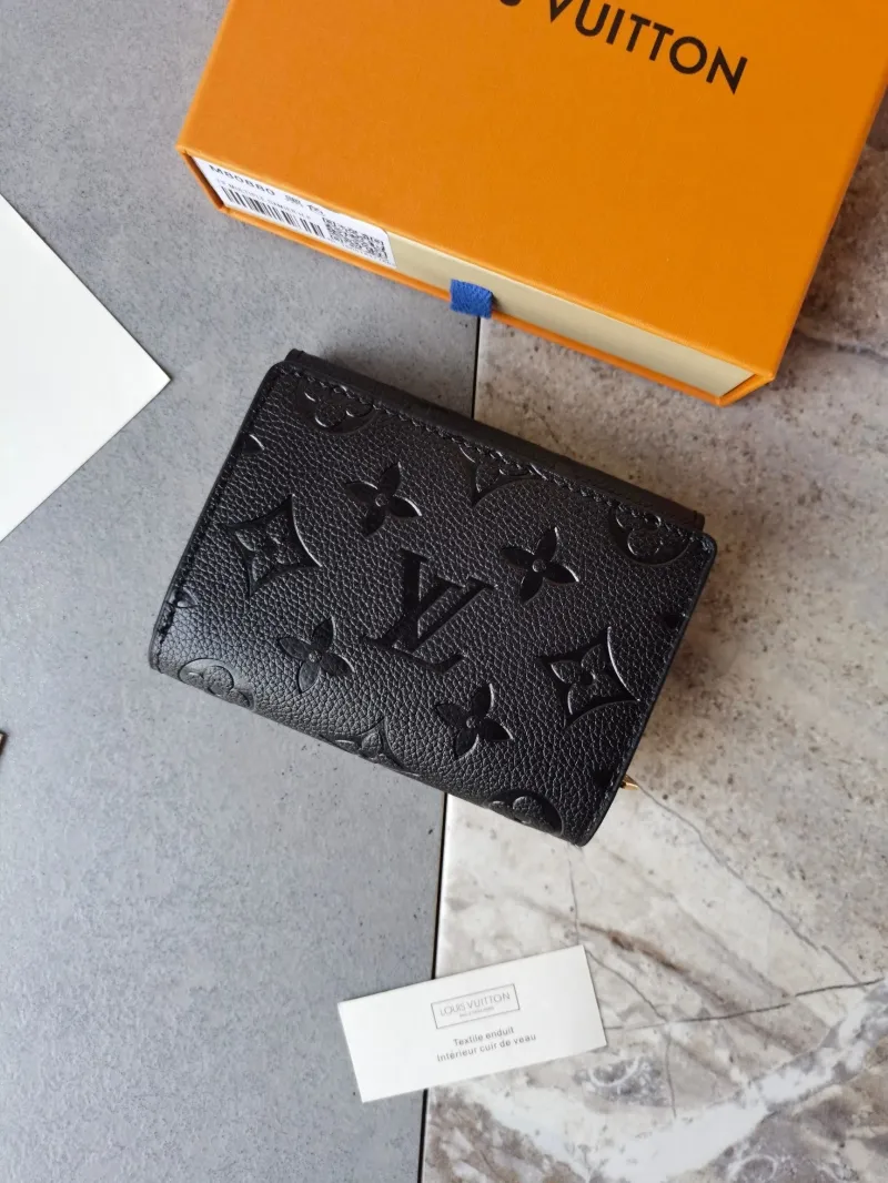 LV Wallets-1010 - Image 3