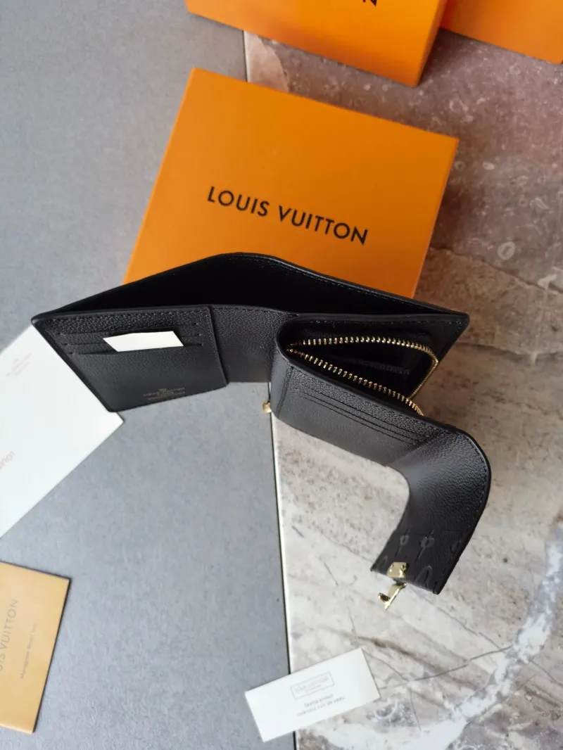 LV Wallets-1010 - Image 7