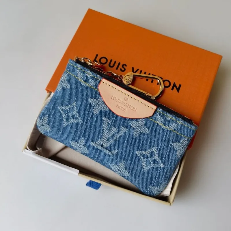 LV Wallets-1016 - Image 4