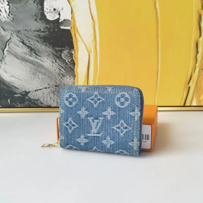 LV Wallets-1017