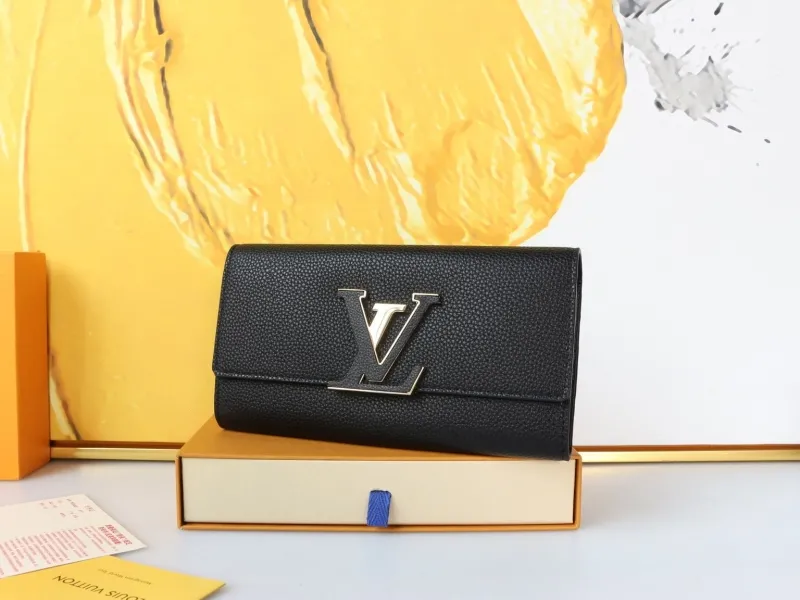 LV Wallets-1027