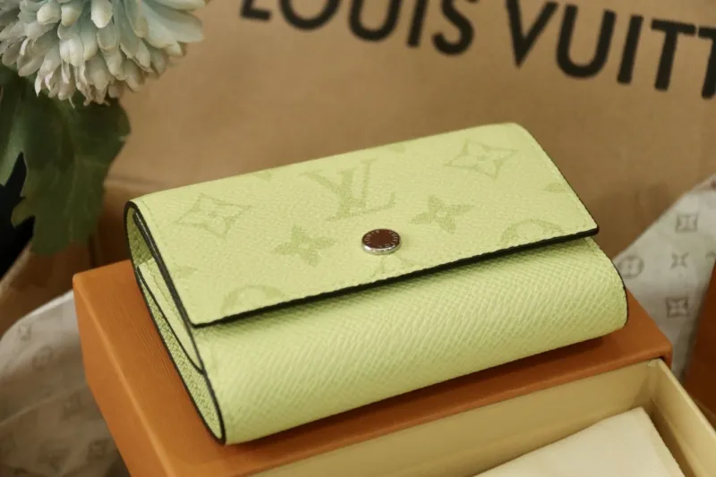 LV Wallets-1042 - Image 8
