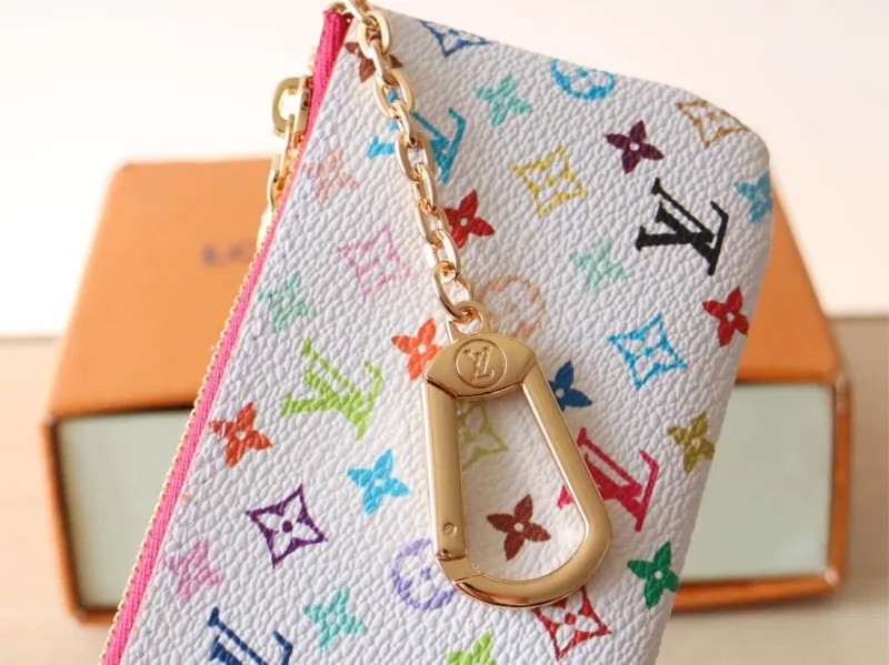 LV Wallets-1054 - Image 7