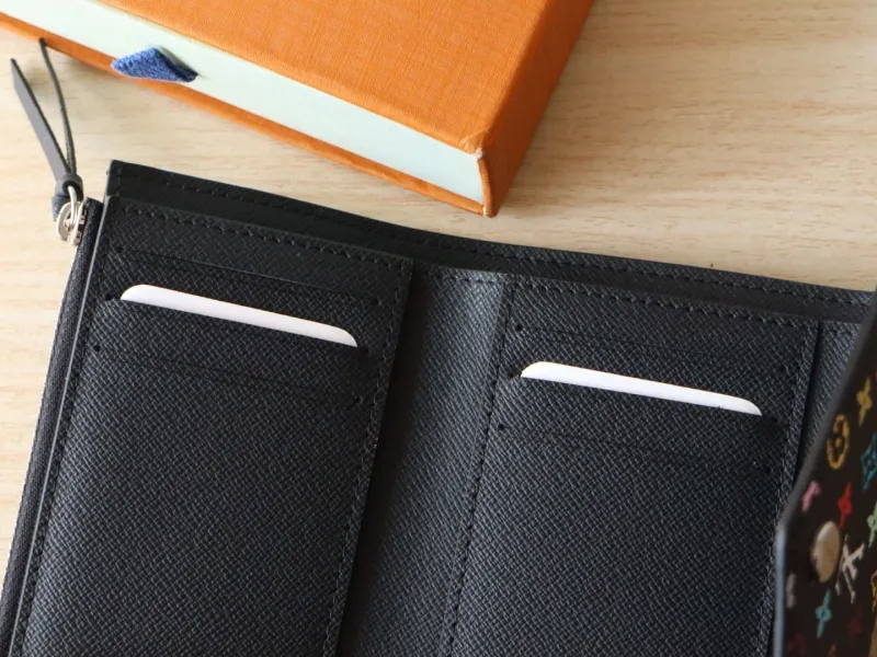 LV Wallets-1060 - Image 8